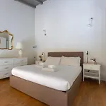 Apartment Liberta Bright And Stylish